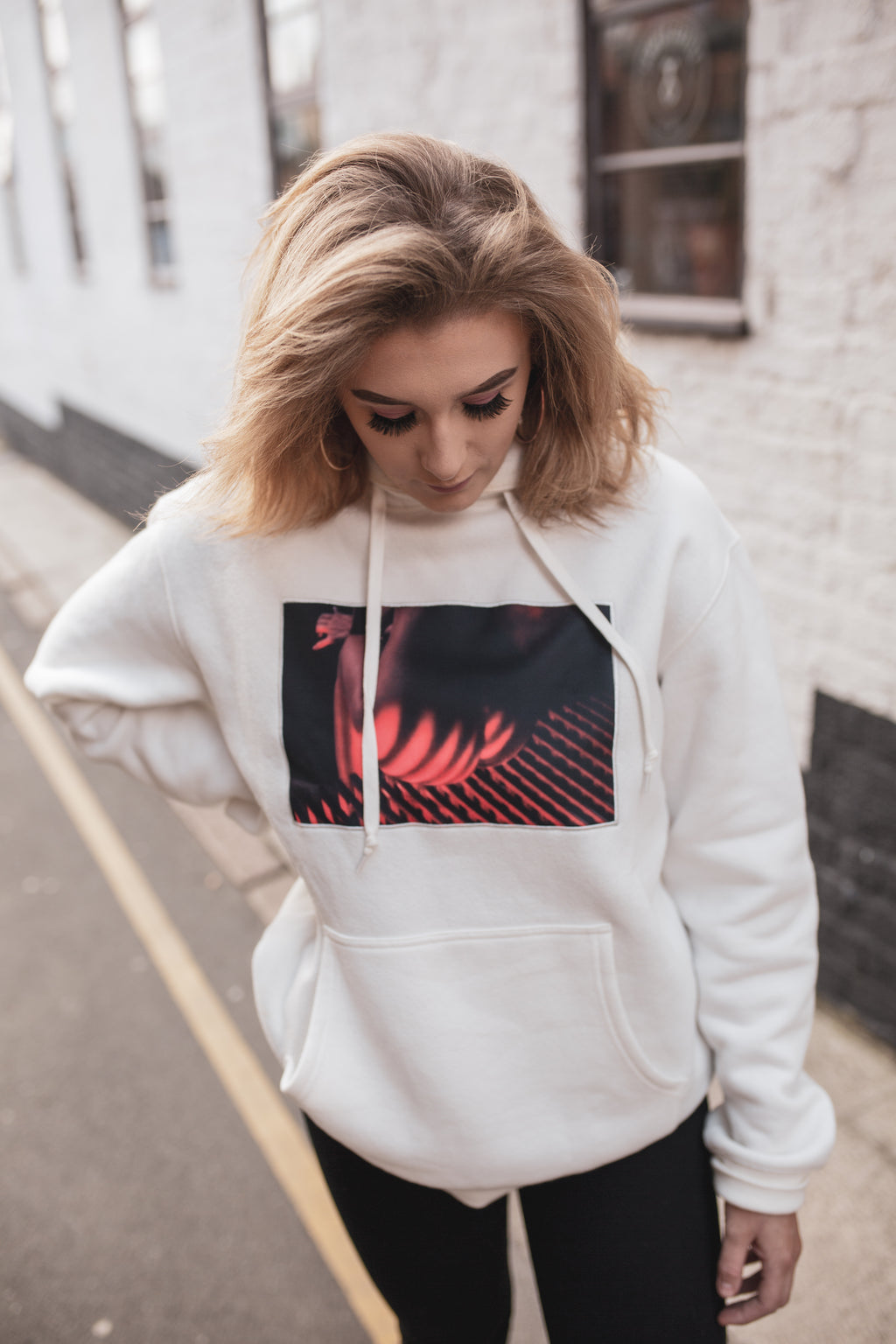 Whiteout redwave hoodie